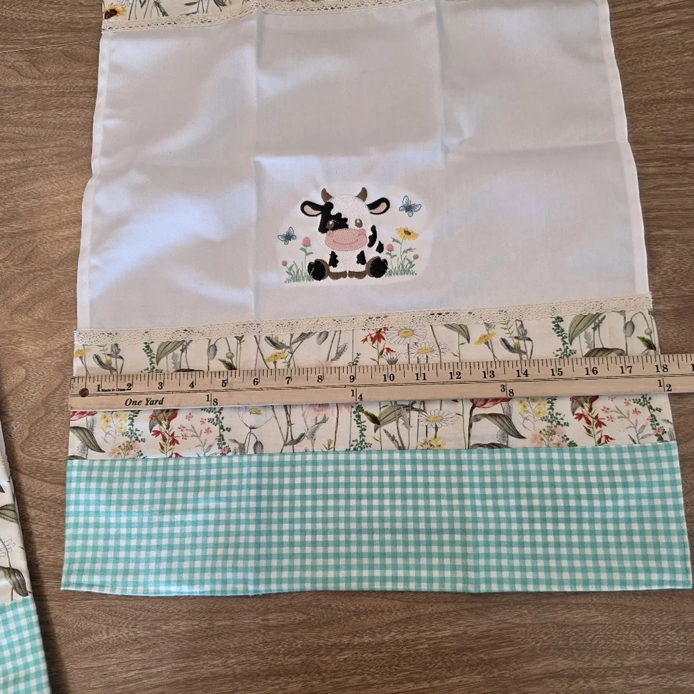 Handcrafted Embroidered Floral & Country Cow Tea Hand Towels Set Of 2 18